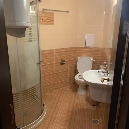Apartament к-с олимп , влас , Dinevi